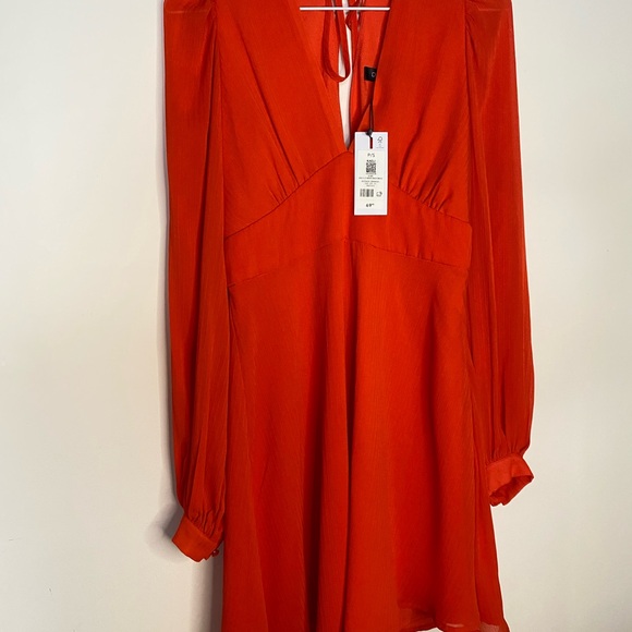 Dynamite Kaeli dress - Picture 5 of 9